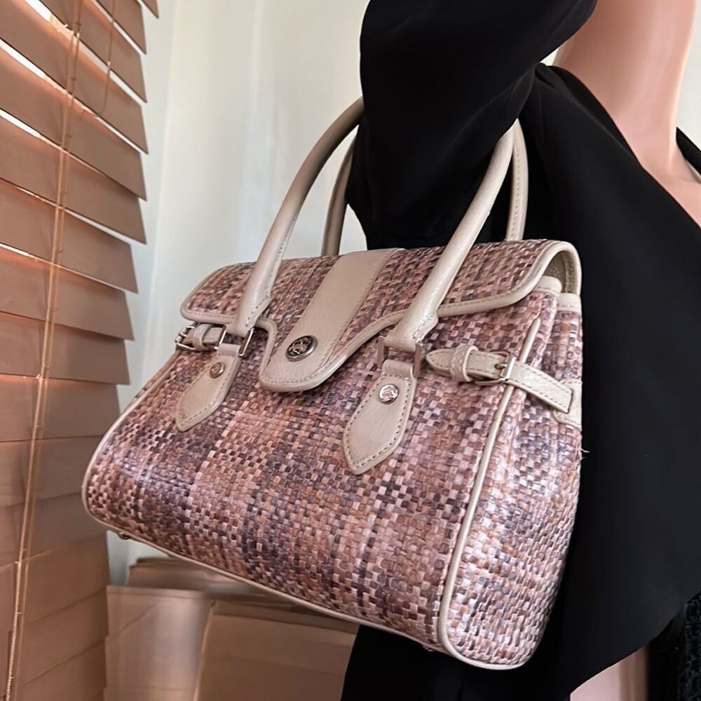 BROOKS BROTHERS WOVEN HAND BAG